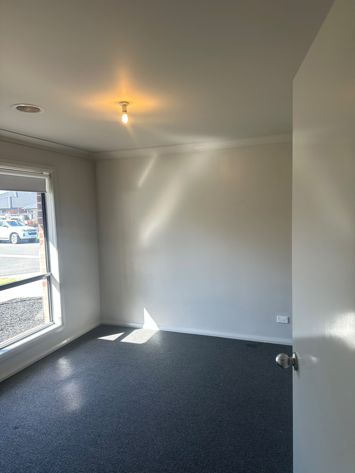 Fully painted interior room cleaned down ready for client inspection