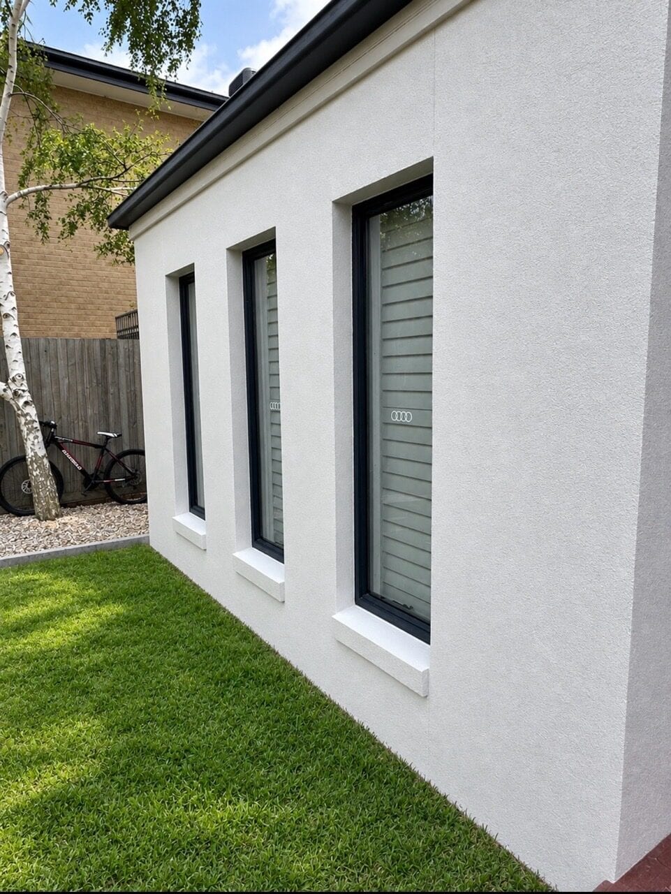Freshly painted rendered home exterior by ZN Painting Services in Geelong